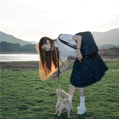 此行
